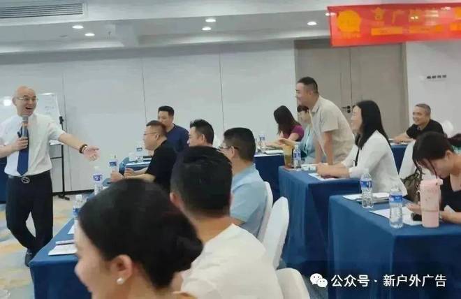 户外广告：穿越算法黑障的品牌心智终极战场(图5)
