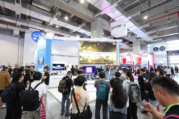 AIDIMM新品首发！江波龙全栈端侧AI存储应用亮相COMPUTEX2026(图1)