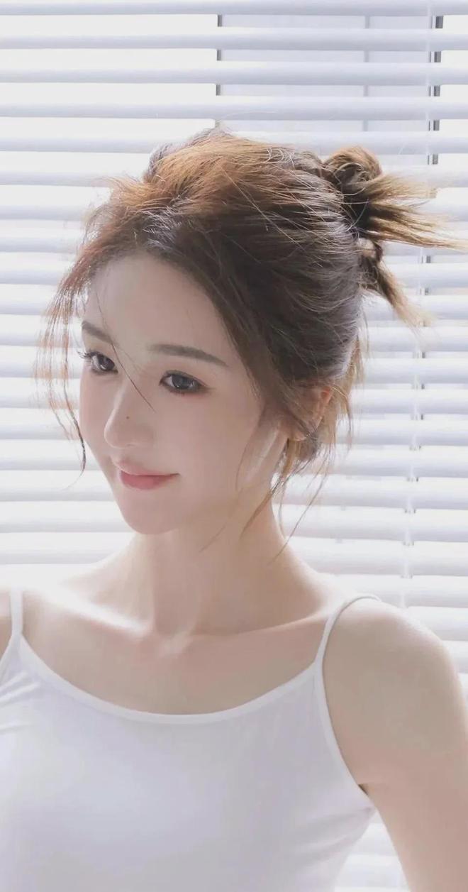 被灌满精子的五个女校花MBA智库(图1)