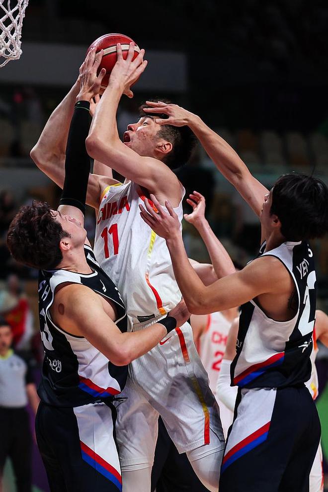 79比71！掐灭韩国三分成功复仇中国男篮闯入亚洲杯四强