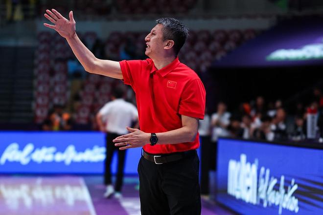 79比71！掐灭韩国三分成功复仇中国男篮闯入亚洲杯四强(图2)