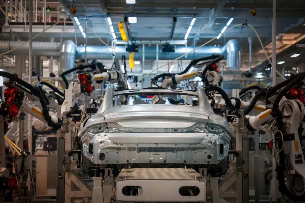 小米又发车祸雷军人设渐崩(图3)