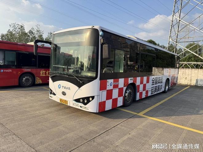 宁波公交外车身巴士涂装广告投放宁波公交广告线路价格(图3)