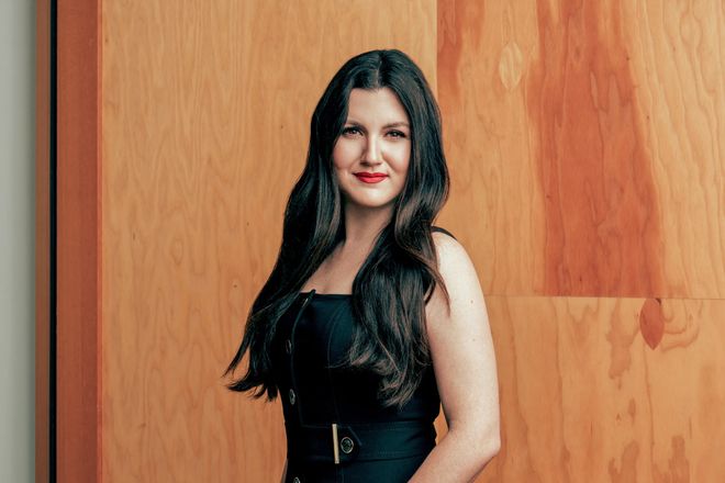 OpenAI 新上任 CEO：做不做广告、怎么做广告她说了算